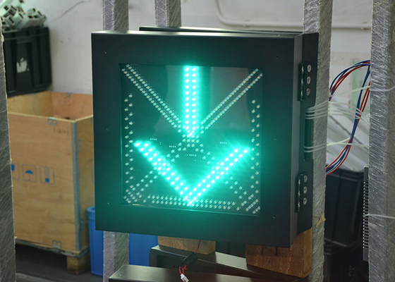 防水IP65 LEDの交通表示道の可変的な伝言板