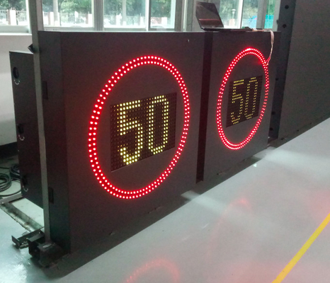 50W交通制限速度の印のハイウェーLEDの可変的な伝言板